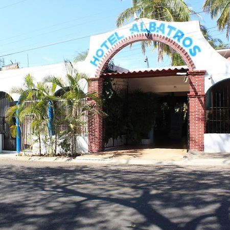 Hotel Albatros Puerto Escondido  Bagian luar foto