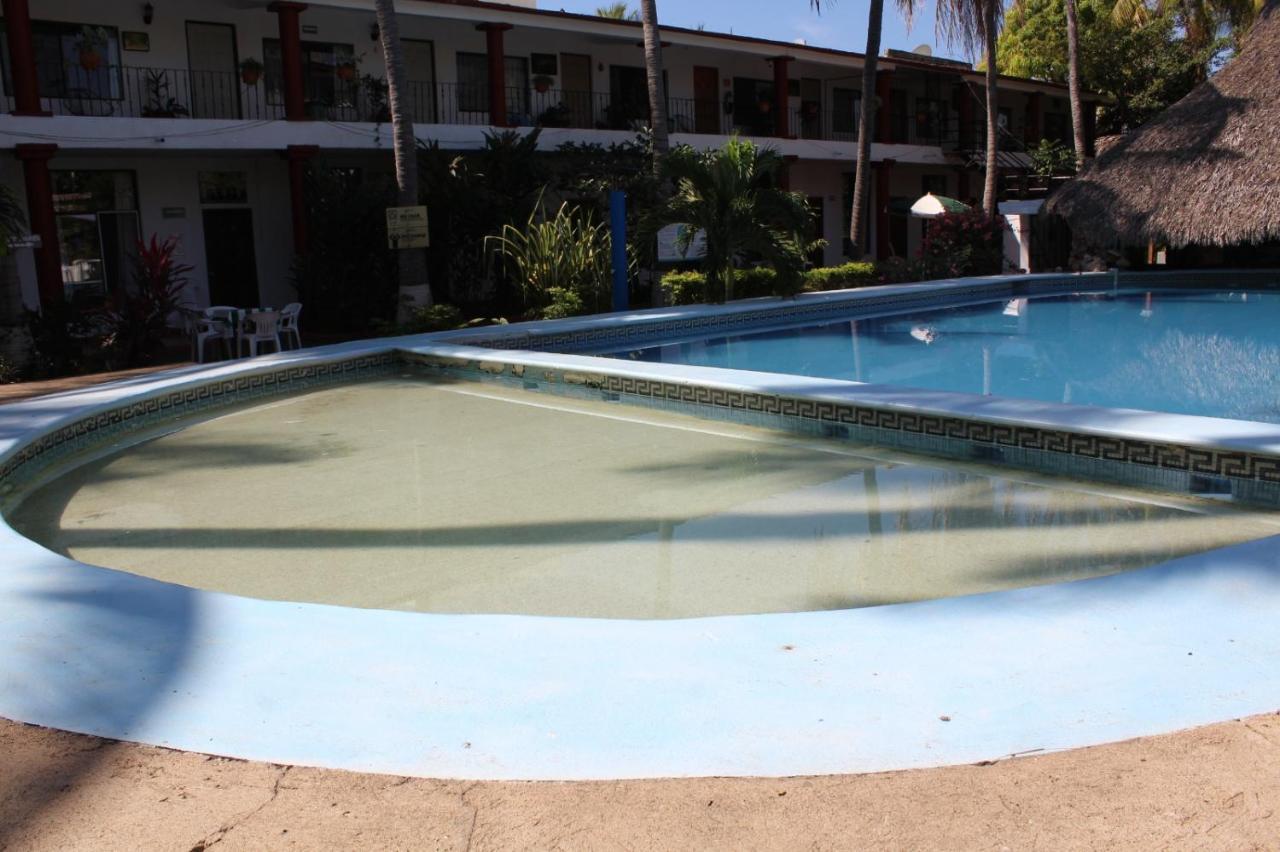 Hotel Albatros Puerto Escondido  Bagian luar foto