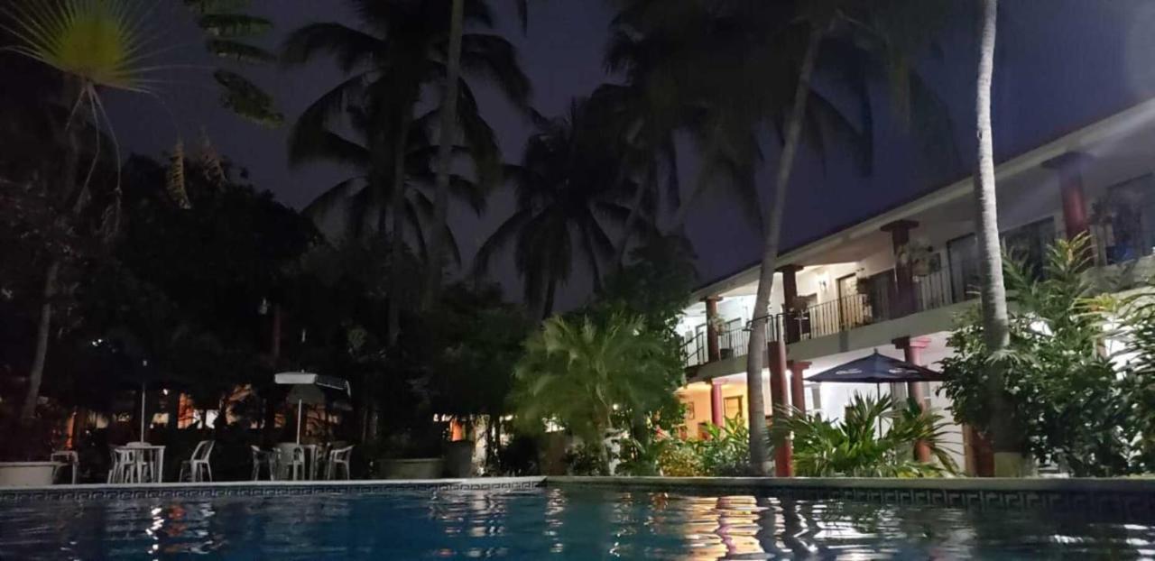 Hotel Albatros Puerto Escondido  Bagian luar foto
